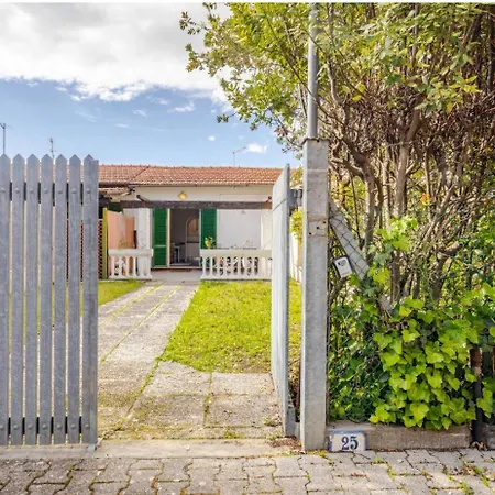 Amazing Abruzzi, In Heart Of Dei Marmi * Forte dei Marmi